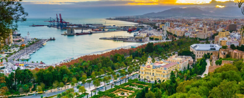 Málaga la mejor ciudad española donde vivir después de los 60.