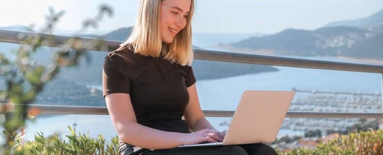 Residencia de emprendedores, cuenta propia o nómada digital: cómo elegir